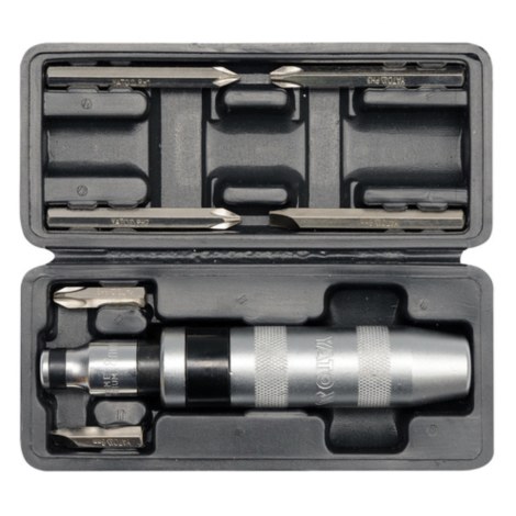 Smūginis atsuktuvas Yato YT-2802 + sukimo antgaliai
