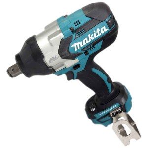 Smūginis veržliasukis Makita DTW1001Z1; 3/4'', 18 V (be akumuliatoriaus ir pakrovėjo)