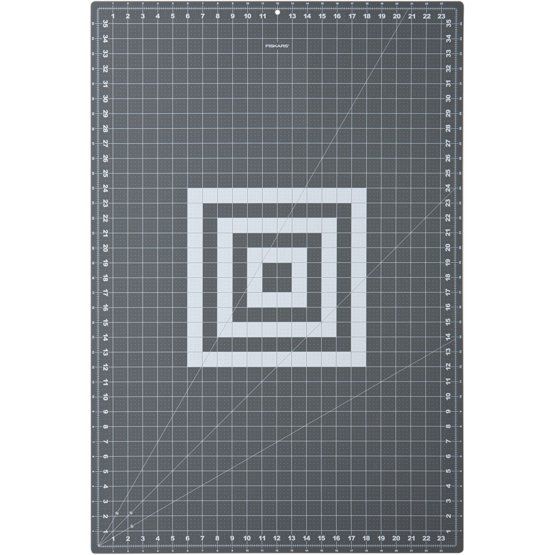 Pjaustymo kilimėlis Fiskars; 60x90 cm 