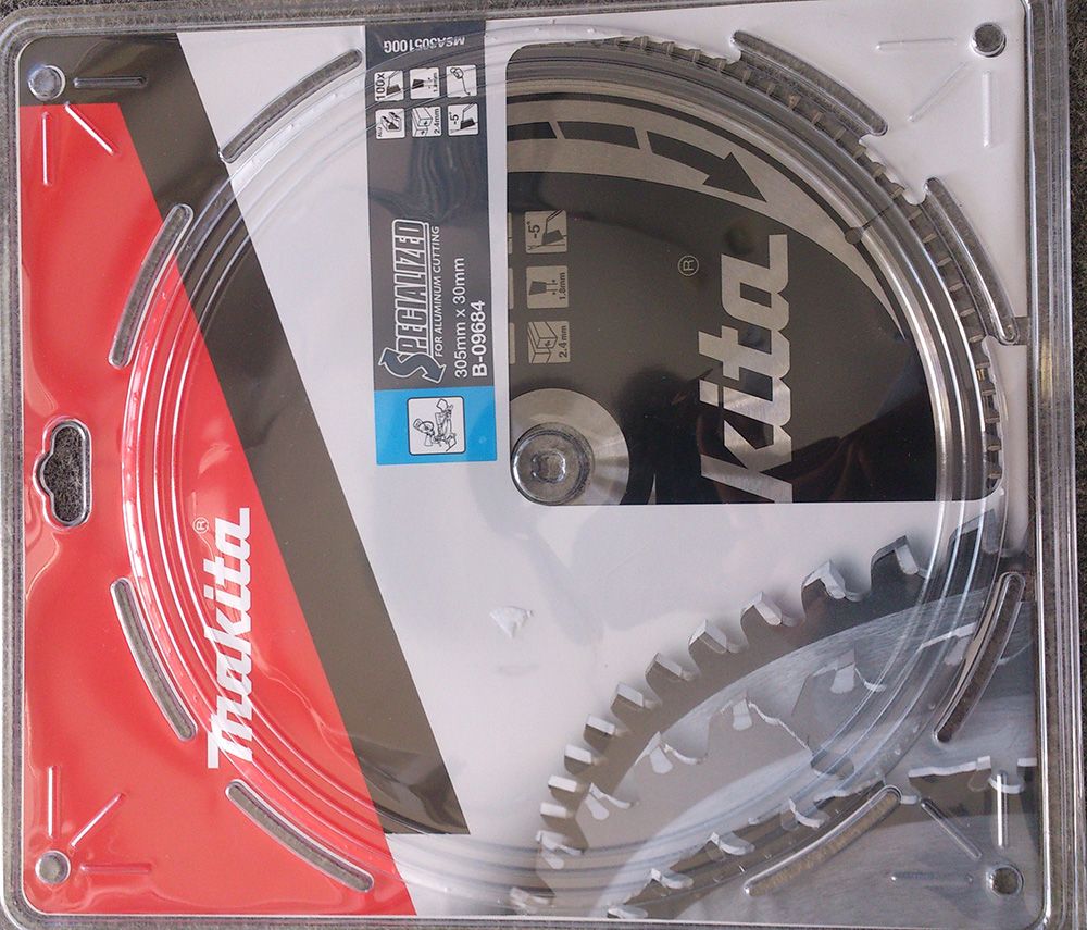 Pjovimo diskas aliuminiui Makita; 305x2,6x30,0 mm; T100; -5°